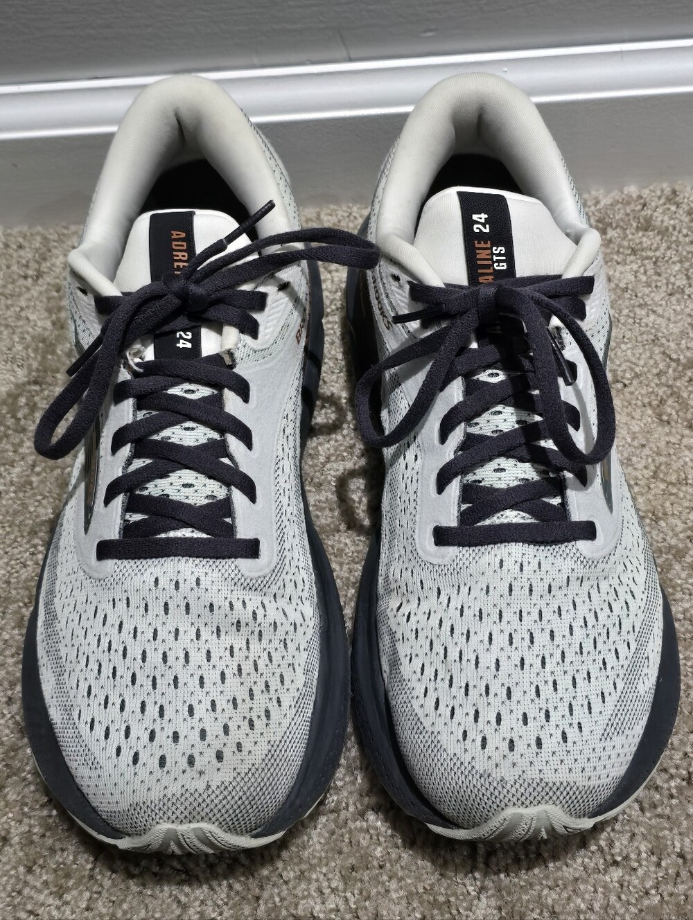 Brooks Adrenaline GTS 24 Women's Running Shoes Size 9.5 Gray - Picture 2 of 9